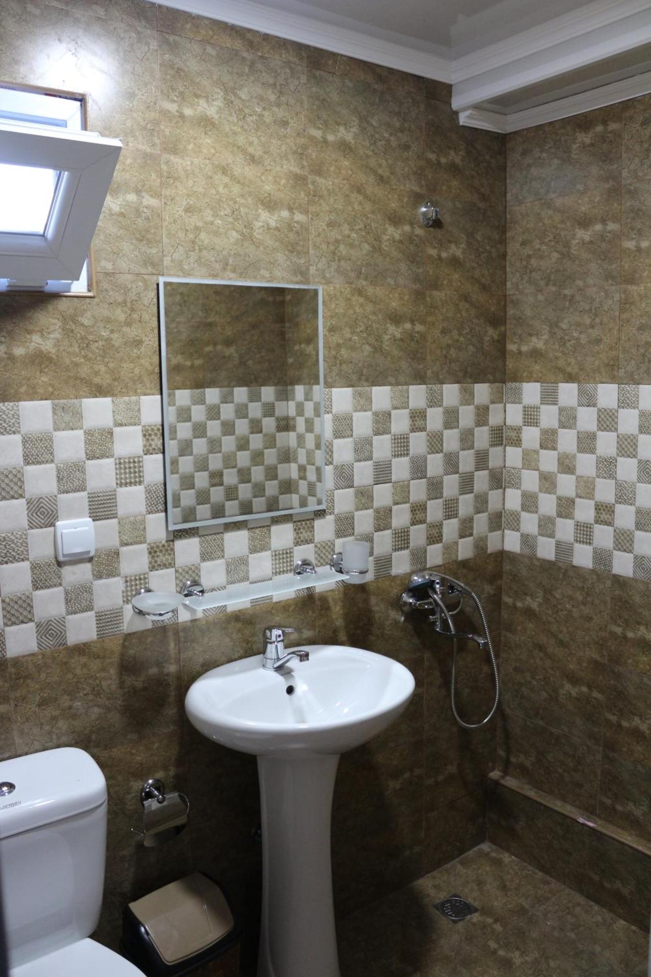Guest House Kobuleti On Aghmashenebeli 외부 사진