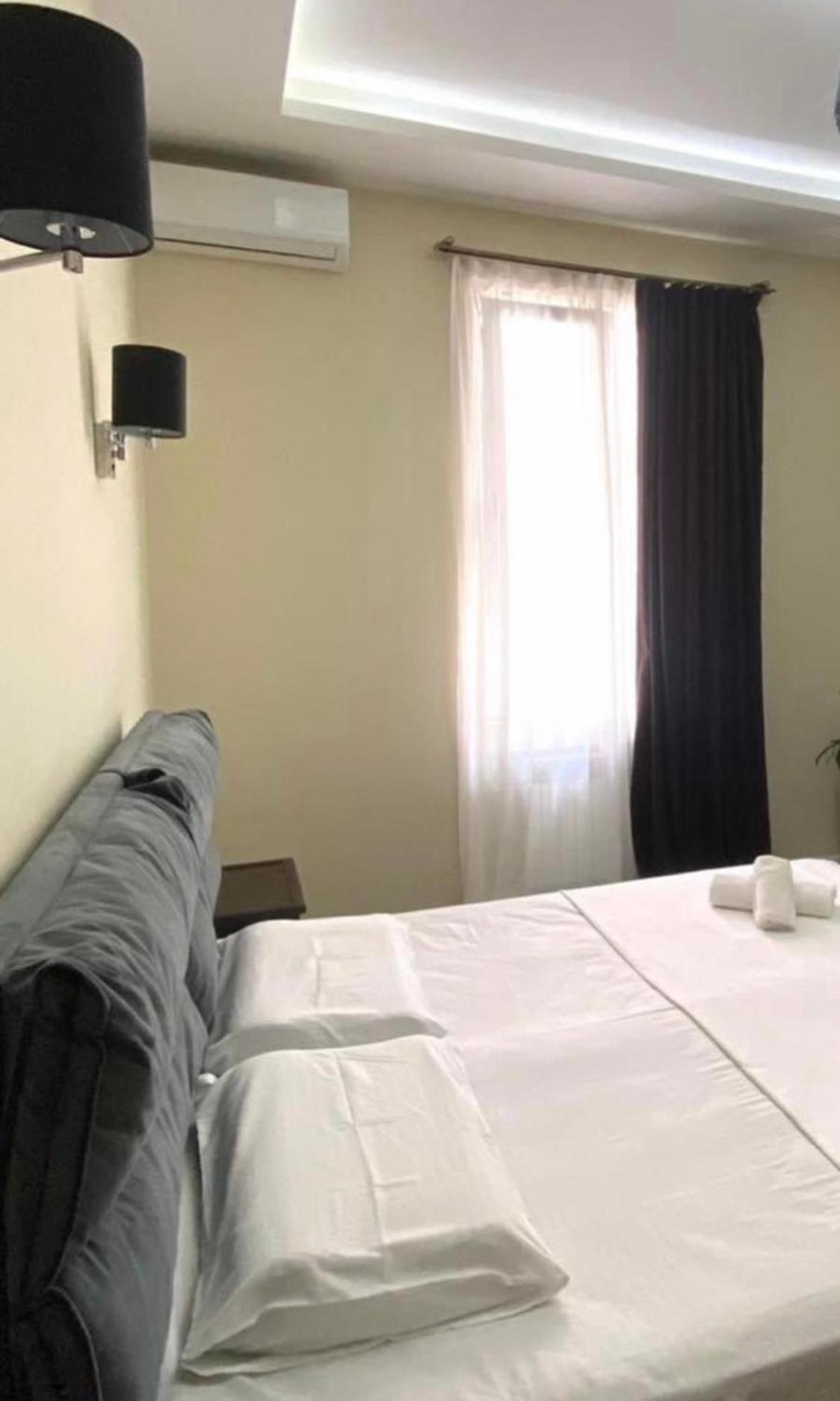 Guest House Kobuleti On Aghmashenebeli 외부 사진