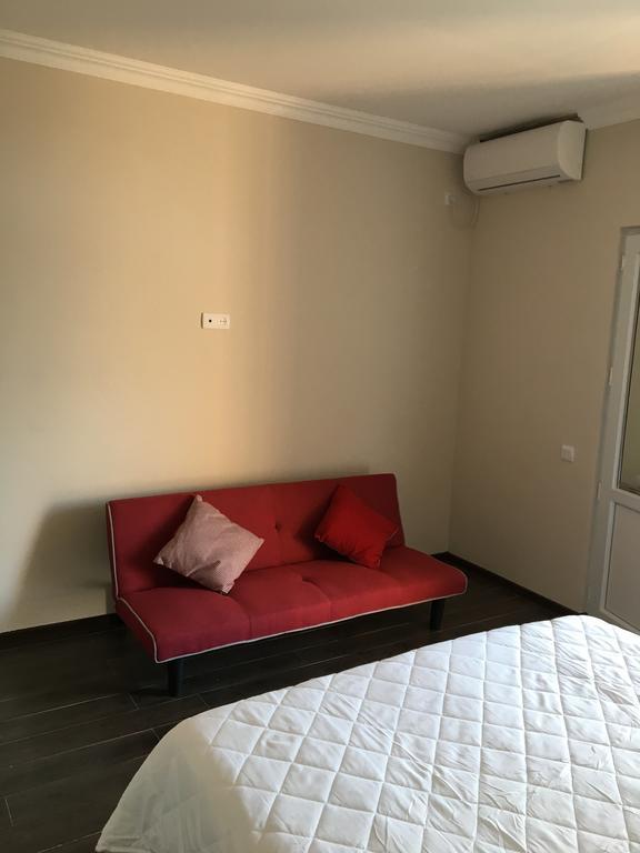 Guest House Kobuleti On Aghmashenebeli 외부 사진