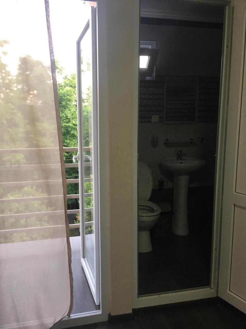 Guest House Kobuleti On Aghmashenebeli 외부 사진