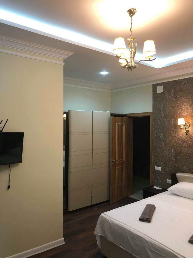 Guest House Kobuleti On Aghmashenebeli 외부 사진
